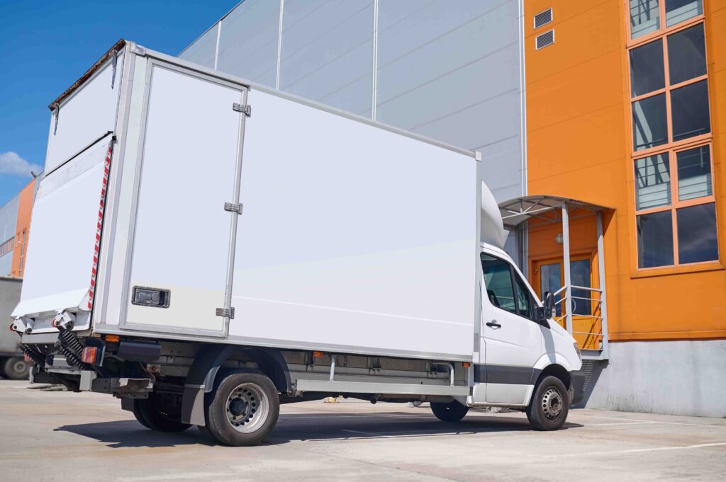 luton van courier